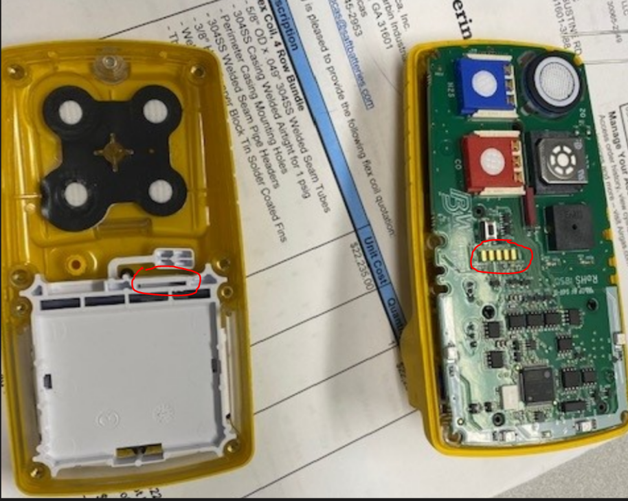 How to connect the screen to the PCB on a Max XT ll?